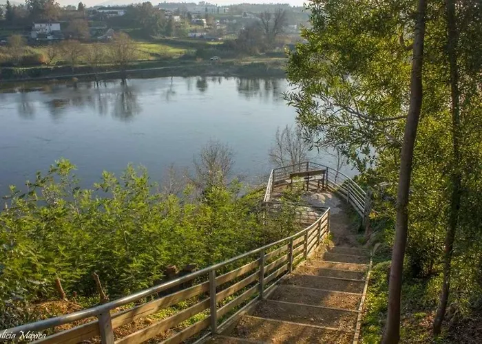 Luminoso Y Acogedor Salvatierra de Mino