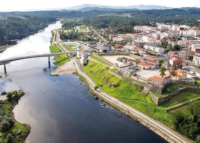 Luminoso Y Acogedor * Salvatierra de Mino